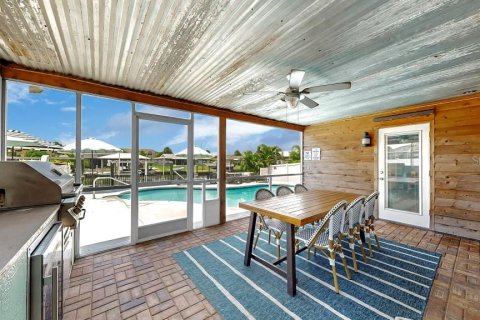 Casa en venta en Apollo Beach, Florida, 4 dormitorios, 155.8 m2 № 1878246 - foto 17