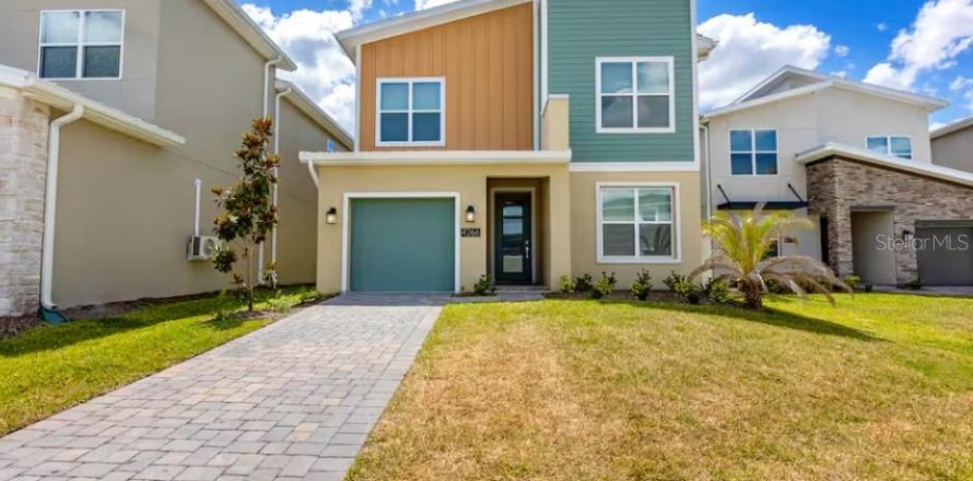 Casa en Kissimmee, Florida 5 dormitorios, 278.34 m2 № 2112368