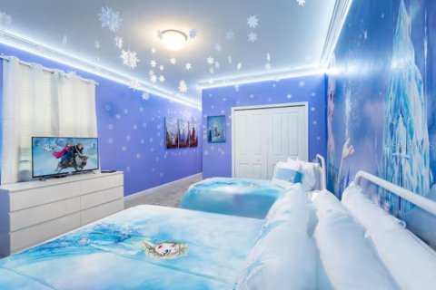 Casa en venta en Kissimmee, Florida, 5 dormitorios, 278.34 m2 № 2112368 - foto 23