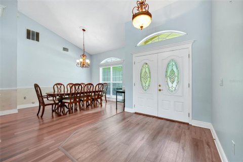 House in Belle Isle, Florida 5 bedrooms, 305.09 sq.m. № 1904799 - photo 14