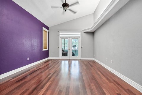 House in Belle Isle, Florida 5 bedrooms, 305.09 sq.m. № 1904799 - photo 19