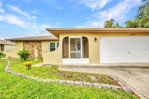 Casa en venta en Port Charlotte, Florida, 2 dormitorios, 127.28 m2 № 1837417 - foto 1