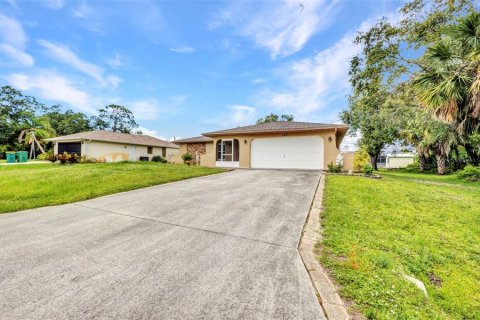 Casa en venta en Port Charlotte, Florida, 2 dormitorios, 127.28 m2 № 1837417 - foto 6