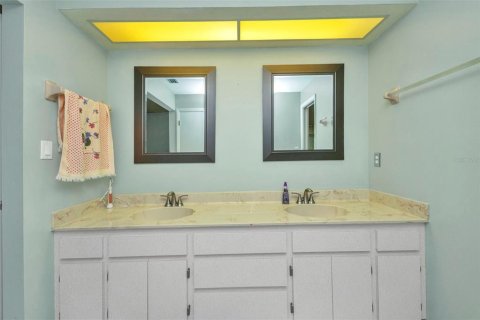 Casa en venta en Port Charlotte, Florida, 2 dormitorios, 127.28 m2 № 1837417 - foto 27