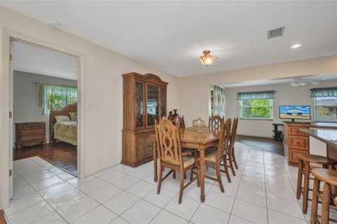 Casa en venta en Port Charlotte, Florida, 2 dormitorios, 127.28 m2 № 1837417 - foto 11