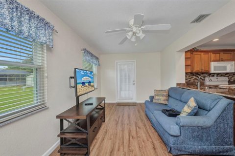 Casa en venta en Port Charlotte, Florida, 2 dormitorios, 127.28 m2 № 1837417 - foto 21