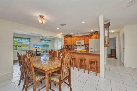 Casa en venta en Port Charlotte, Florida, 2 dormitorios, 127.28 m2 № 1837417 - foto 14