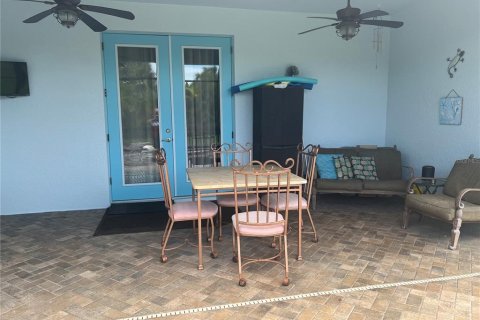 Villa ou maison à vendre à Rotonda, Floride: 3 chambres, 156.35 m2 № 2314826 - photo 4