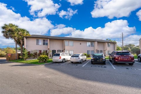 Condo in Orlando, Florida, 3 bedrooms  № 1634602 - photo 26