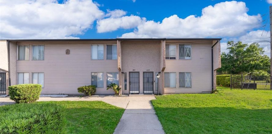 Condo in Orlando, Florida, 3 bedrooms № 1634602