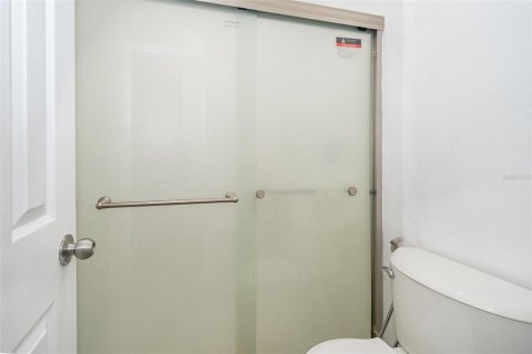 Condo in Orlando, Florida, 3 bedrooms  № 1634602 - photo 16