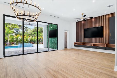 Casa en venta en Sarasota, Florida, 5 dormitorios, 386.94 m2 № 2129068 - foto 5