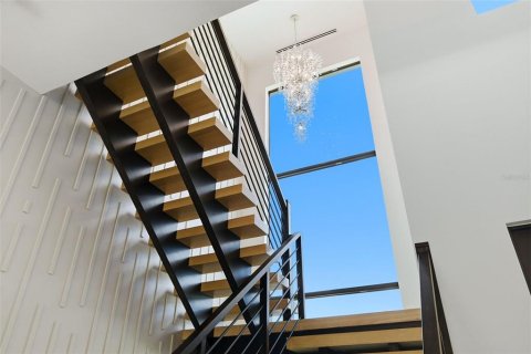 Casa en venta en Sarasota, Florida, 5 dormitorios, 386.94 m2 № 2129068 - foto 21