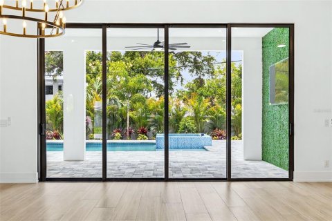 Casa en venta en Sarasota, Florida, 5 dormitorios, 386.94 m2 № 2129068 - foto 14