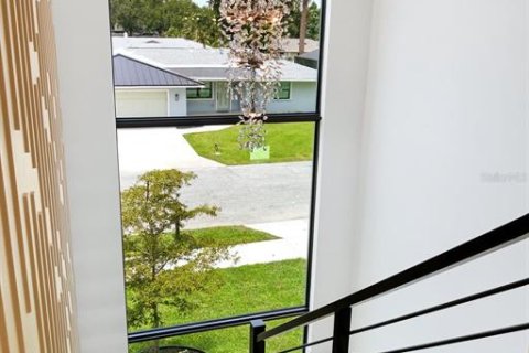 Casa en venta en Sarasota, Florida, 5 dormitorios, 386.94 m2 № 2129068 - foto 22