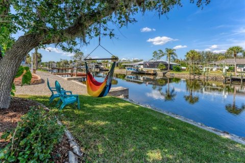 Casa en venta en Port Charlotte, Florida, 3 dormitorios, 123.56 m2 № 1566210 - foto 3