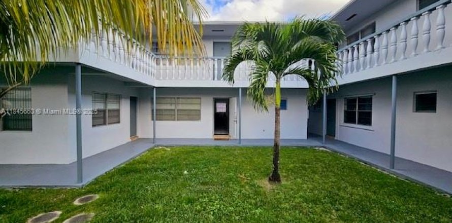 Condo à Hollywood, Floride, 1 chambre № 1845907