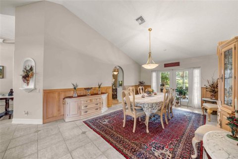 Villa ou maison à vendre à Ocala, Floride: 4 chambres, 472.87 m2 № 2324339 - photo 15