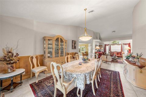 Villa ou maison à vendre à Ocala, Floride: 4 chambres, 472.87 m2 № 2324339 - photo 14