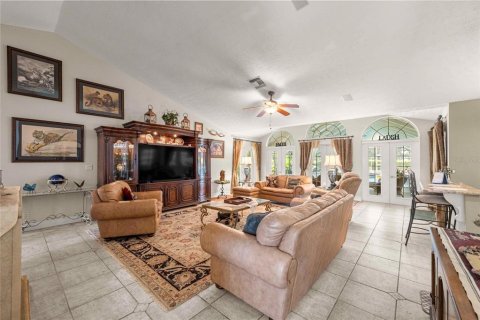 Villa ou maison à vendre à Ocala, Floride: 4 chambres, 472.87 m2 № 2324339 - photo 24