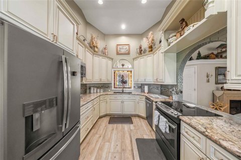 Villa ou maison à vendre à Ocala, Floride: 4 chambres, 472.87 m2 № 2324339 - photo 20