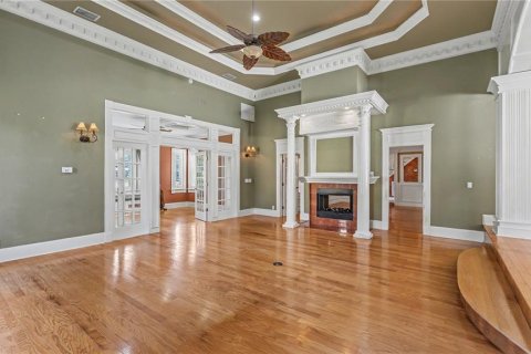House in Lakeland, Florida 5 bedrooms, 410.63 sq.m. № 2304726 - photo 8