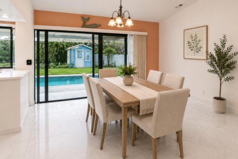 Villa ou maison à vendre à Port St. Lucie, Floride: 3 chambres, 161.74 m2 № 2250869 - photo 4