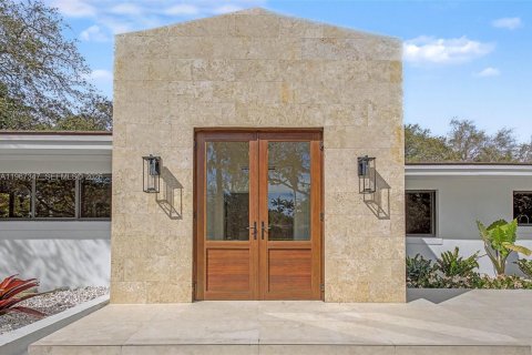 Villa ou maison à vendre à Pinecrest, Floride: 5 chambres, 358.79 m2 № 2029472 - photo 3