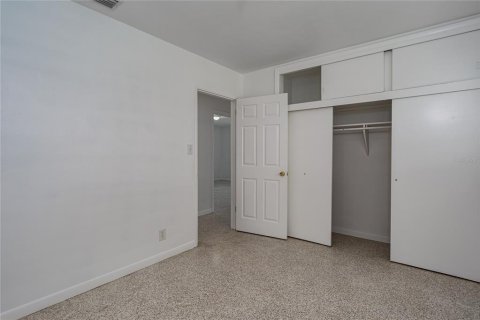 House in Bradenton, Florida 3 bedrooms, 146.41 sq.m. № 2358953 - photo 15