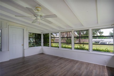 House in Bradenton, Florida 3 bedrooms, 146.41 sq.m. № 2358953 - photo 23