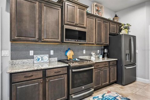 Casa en venta en Bunnell, Florida, 4 dormitorios, 219.44 m2 № 1511960 - foto 9