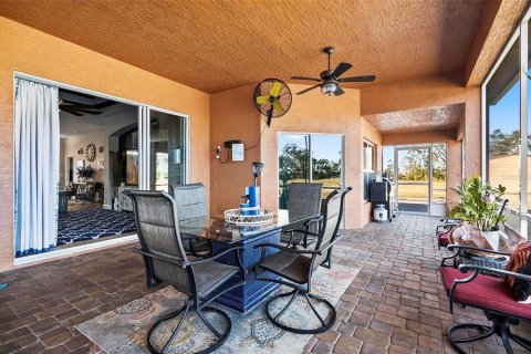 Casa en venta en Bunnell, Florida, 4 dormitorios, 219.44 m2 № 1511960 - foto 18