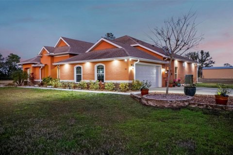 Casa en venta en Bunnell, Florida, 4 dormitorios, 219.44 m2 № 1511960 - foto 29