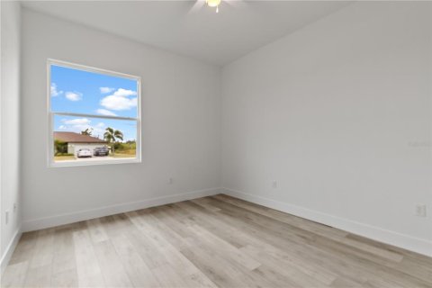 Villa ou maison à vendre à Port Charlotte, Floride: 4 chambres, 196.4 m2 № 2120664 - photo 24