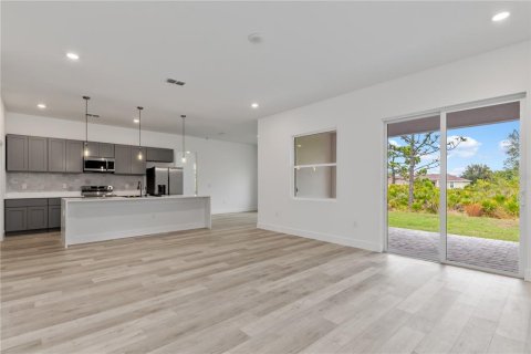 Villa ou maison à vendre à Port Charlotte, Floride: 4 chambres, 196.4 m2 № 2120664 - photo 6