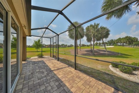 House in Sun City Center, Florida 2 bedrooms, 182.37 sq.m. № 1198046 - photo 29