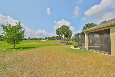House in Sun City Center, Florida 2 bedrooms, 182.37 sq.m. № 1198046 - photo 30