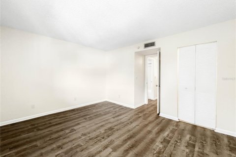 Condominio en venta en Tampa, Florida, 2 dormitorios, 99.22 m2 № 2097186 - foto 10