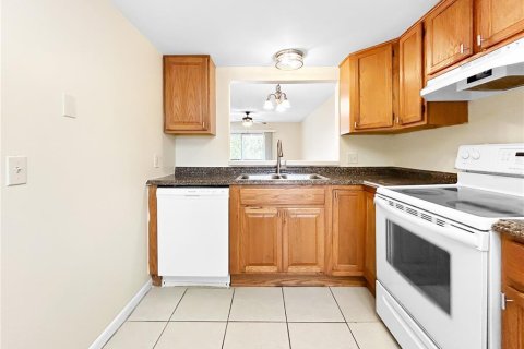 Condominio en venta en Tampa, Florida, 2 dormitorios, 99.22 m2 № 2097186 - foto 8