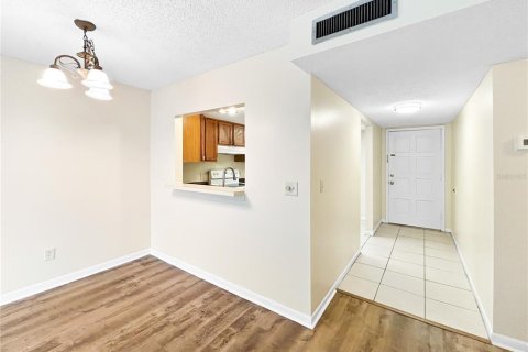 Condominio en venta en Tampa, Florida, 2 dormitorios, 99.22 m2 № 2097186 - foto 6