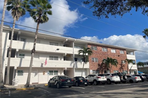 Apartment in Miami, Florida 2 bedrooms, 92.9 sq.m. № 1874935 - photo 1