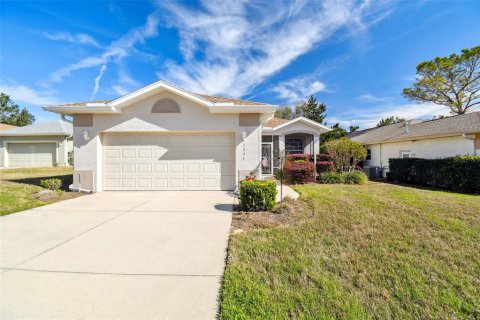 House in Lecanto, Florida 3 bedrooms, 150.59 sq.m. № 1723673 - photo 1