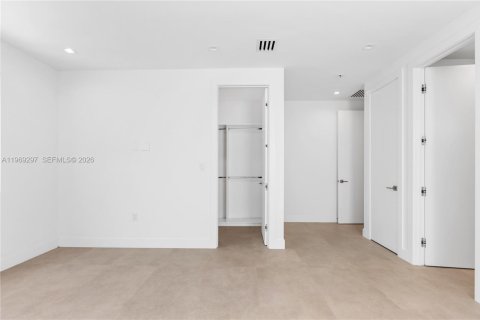 Touwnhouse à louer à Miami, Floride: 4 chambres № 2030045 - photo 27