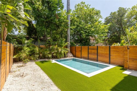 Touwnhouse à louer à Miami, Floride: 4 chambres № 2030045 - photo 18