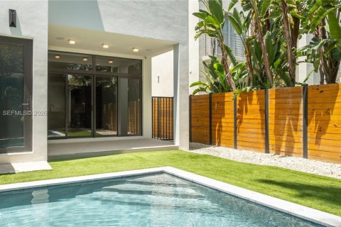 Touwnhouse à louer à Miami, Floride: 4 chambres № 2030045 - photo 23