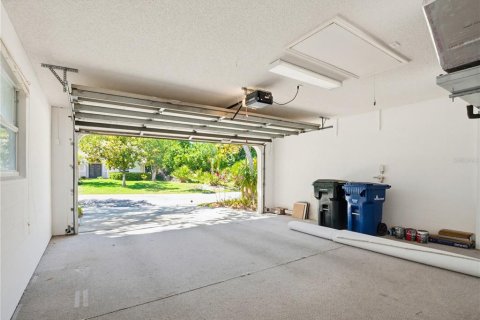 Villa ou maison à vendre à Sarasota, Floride: 2 chambres, 132.66 m2 № 2152190 - photo 29