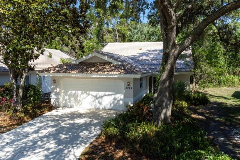 Villa ou maison à vendre à Sarasota, Floride: 2 chambres, 132.66 m2 № 2152190 - photo 3