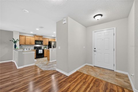 Villa ou maison à vendre à Mount Dora, Floride: 3 chambres, 154.5 m2 № 2419378 - photo 5