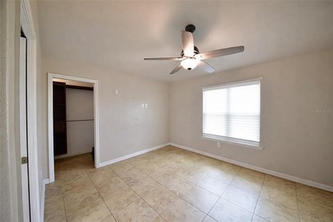 Copropriété à louer à New Port Richey, Floride: 3 chambres, 114.08 m2 № 2167799 - photo 4