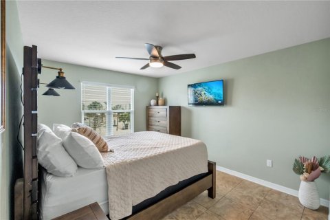 Copropriété à louer à New Port Richey, Floride: 3 chambres, 114.08 m2 № 2167799 - photo 9